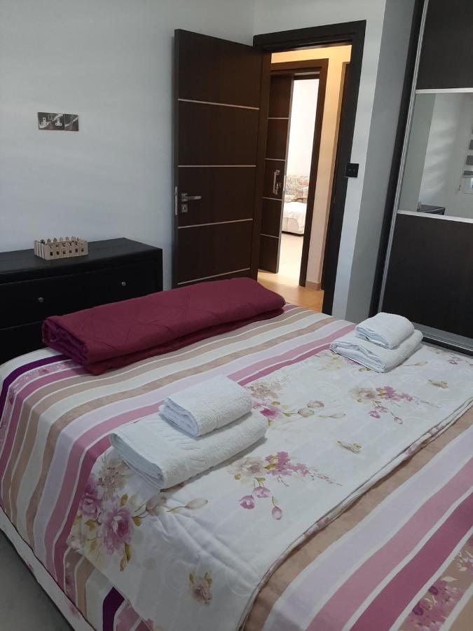 2 Bedroom Apartment-Mediterranean Type Paphos Eksteriør billede