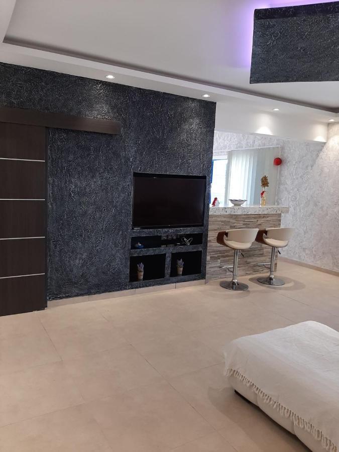 2 Bedroom Apartment-Mediterranean Type Paphos Eksteriør billede